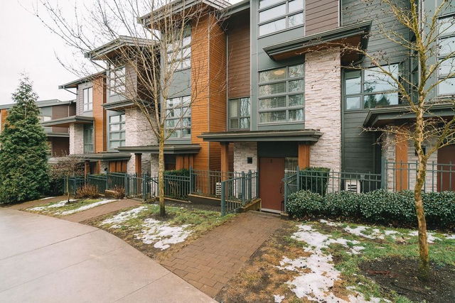 3 - 70 Seaview Drive