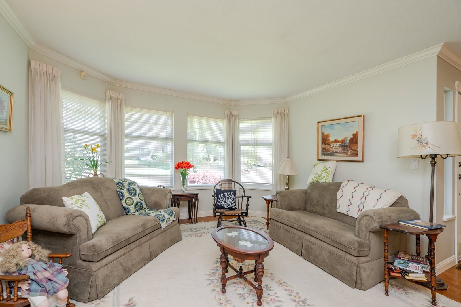 Listing Image 5