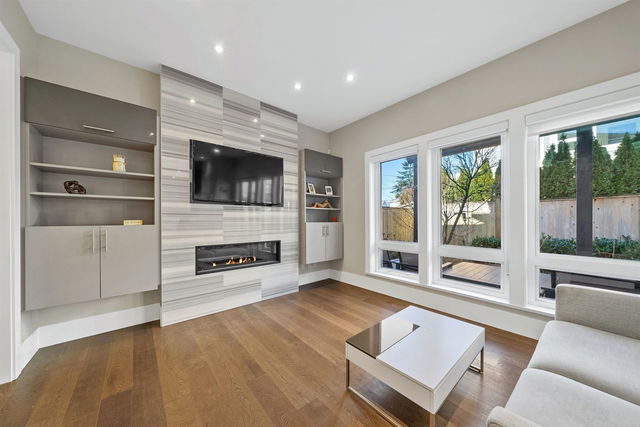 2 - 330 14th Street