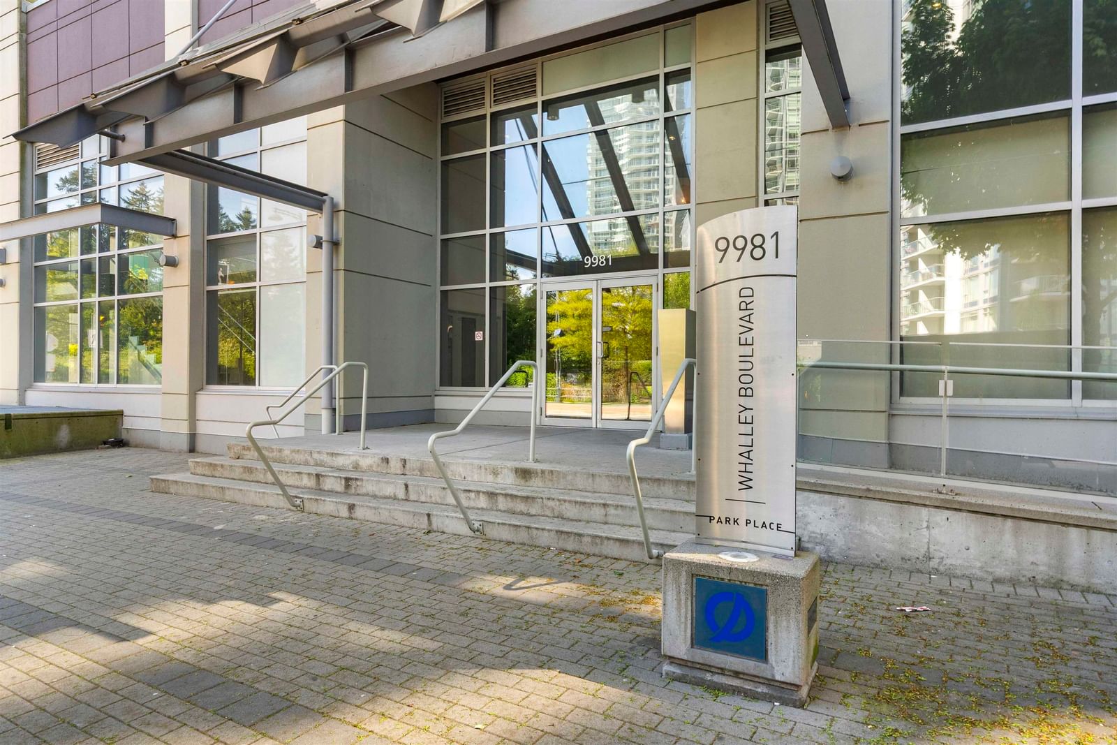 Listing Image 15