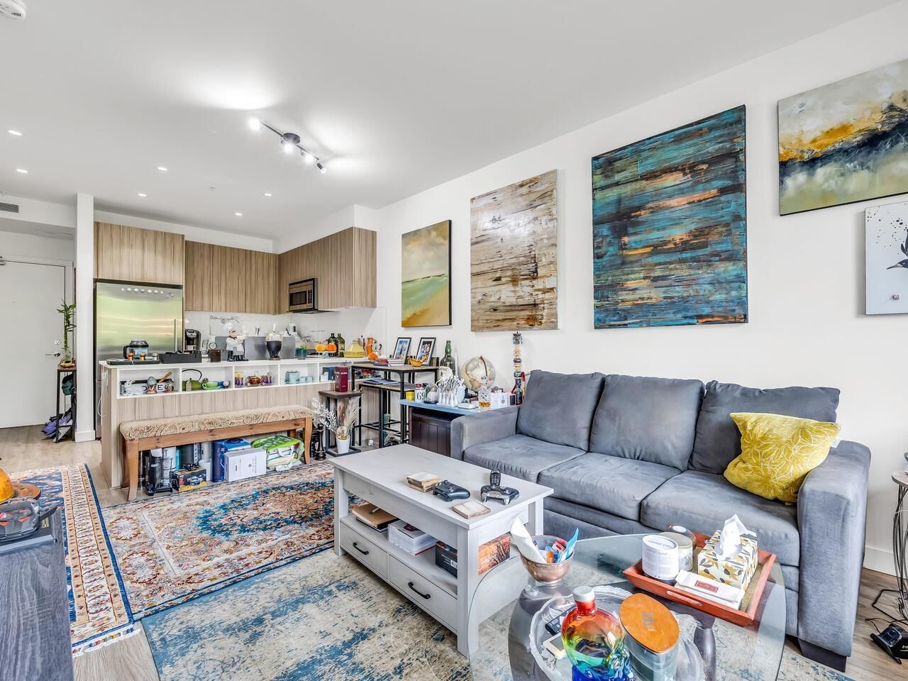 Listing Image 20