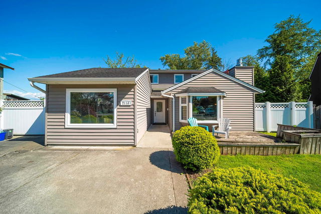 2116 Winston Court