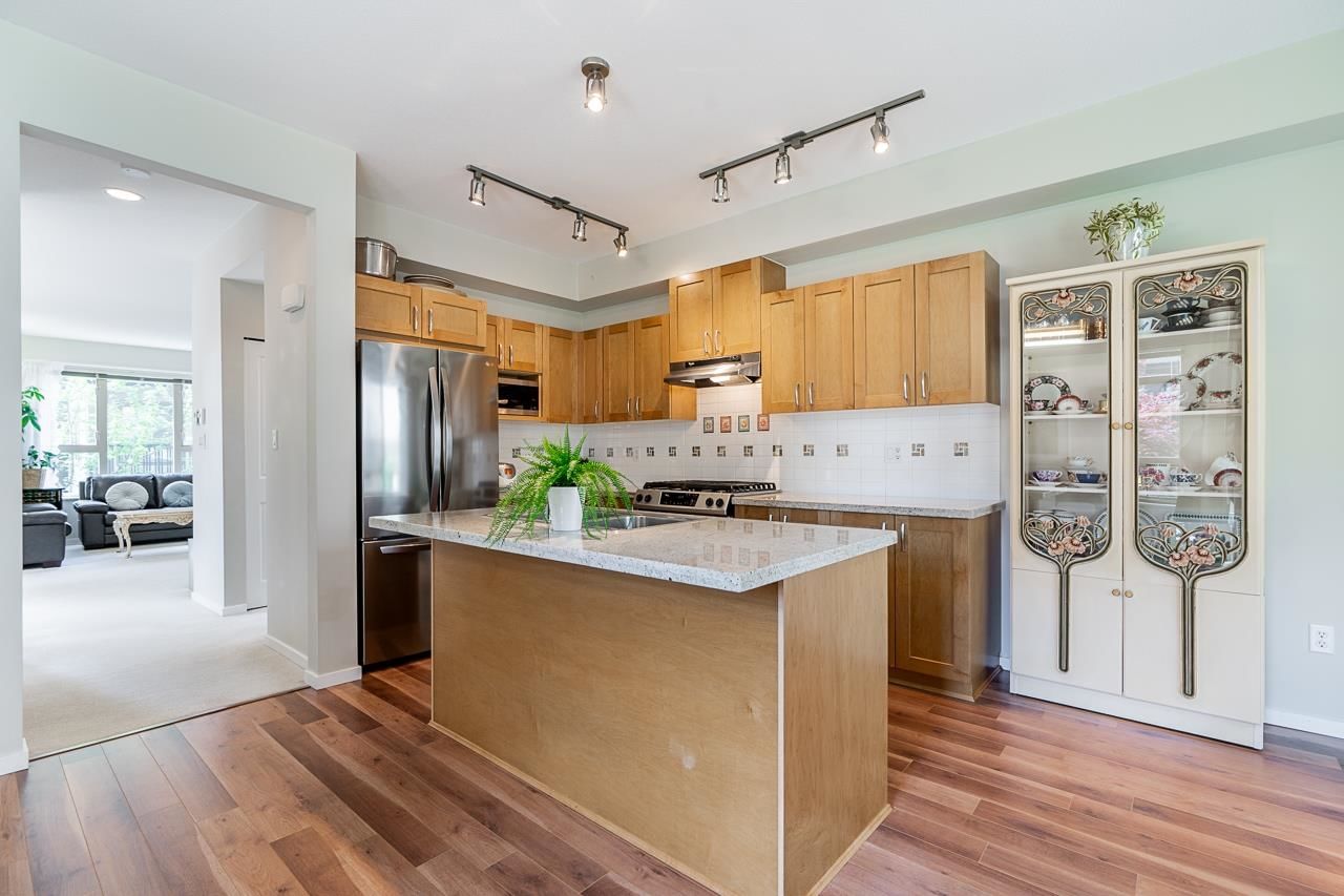 Listing Image 15