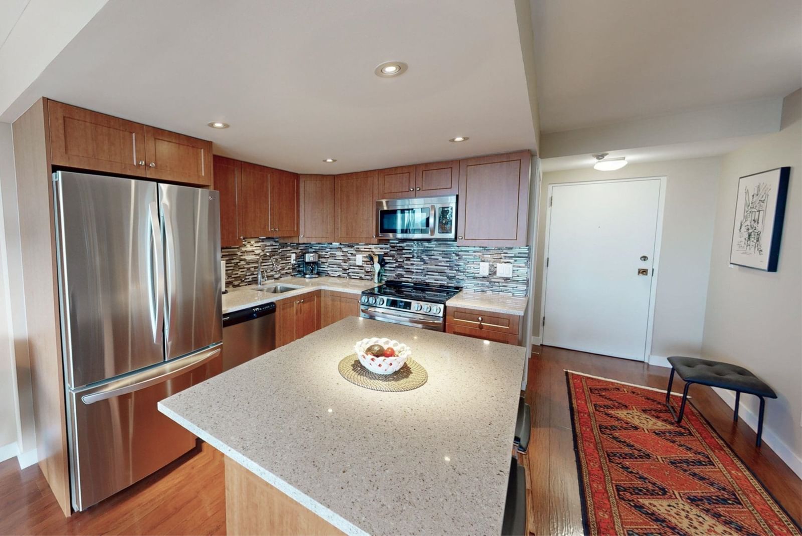 Listing Image 5