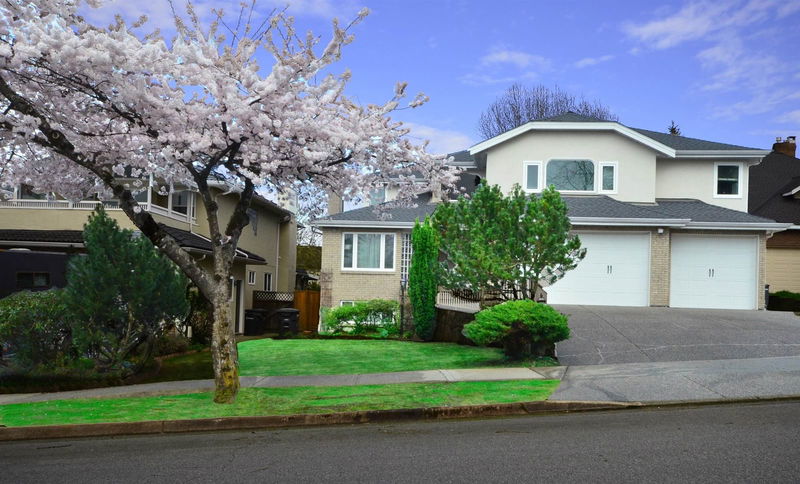 7470 Almond Place, Burnaby, British Columbia