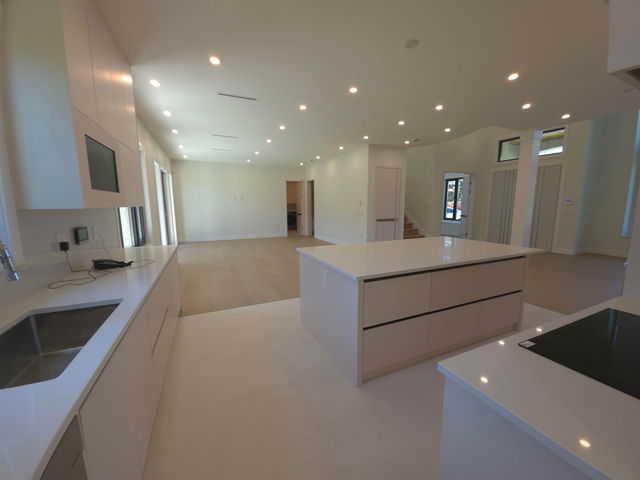 3100 Saturna Place