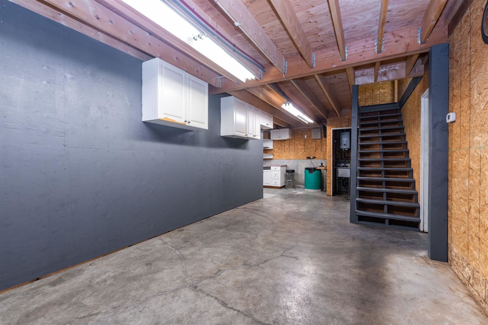 Listing Image 24