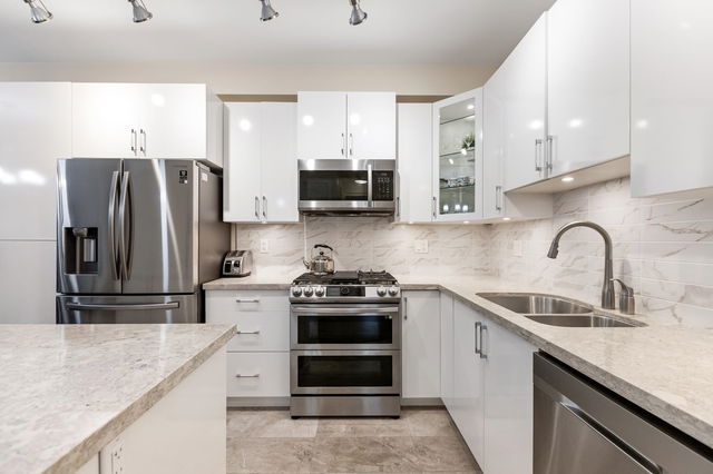 407 - 20328 86 Avenue