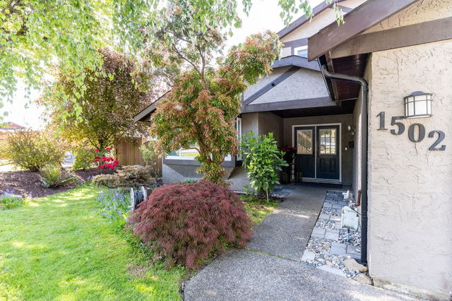1502 Fernwood Place
