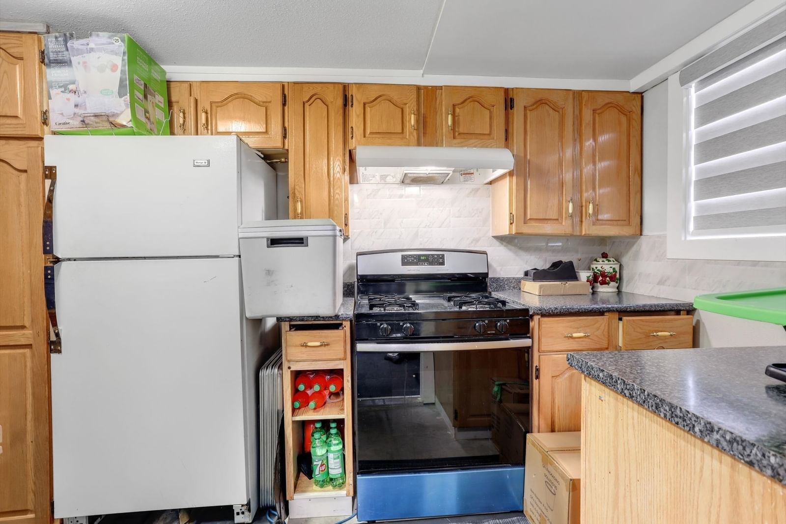 Listing Image 23
