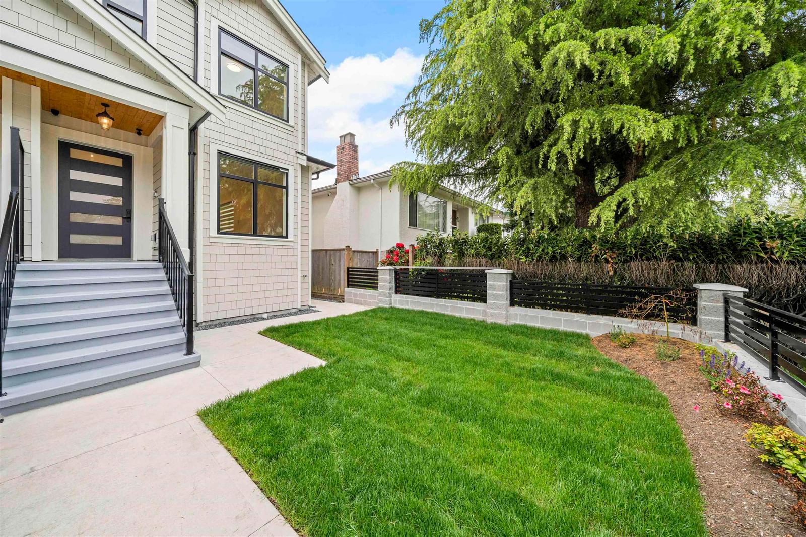Listing Image 22
