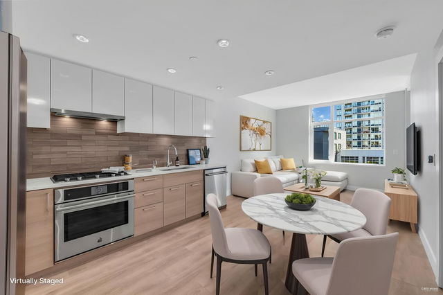 516 - 3451 Sawmill Crescent