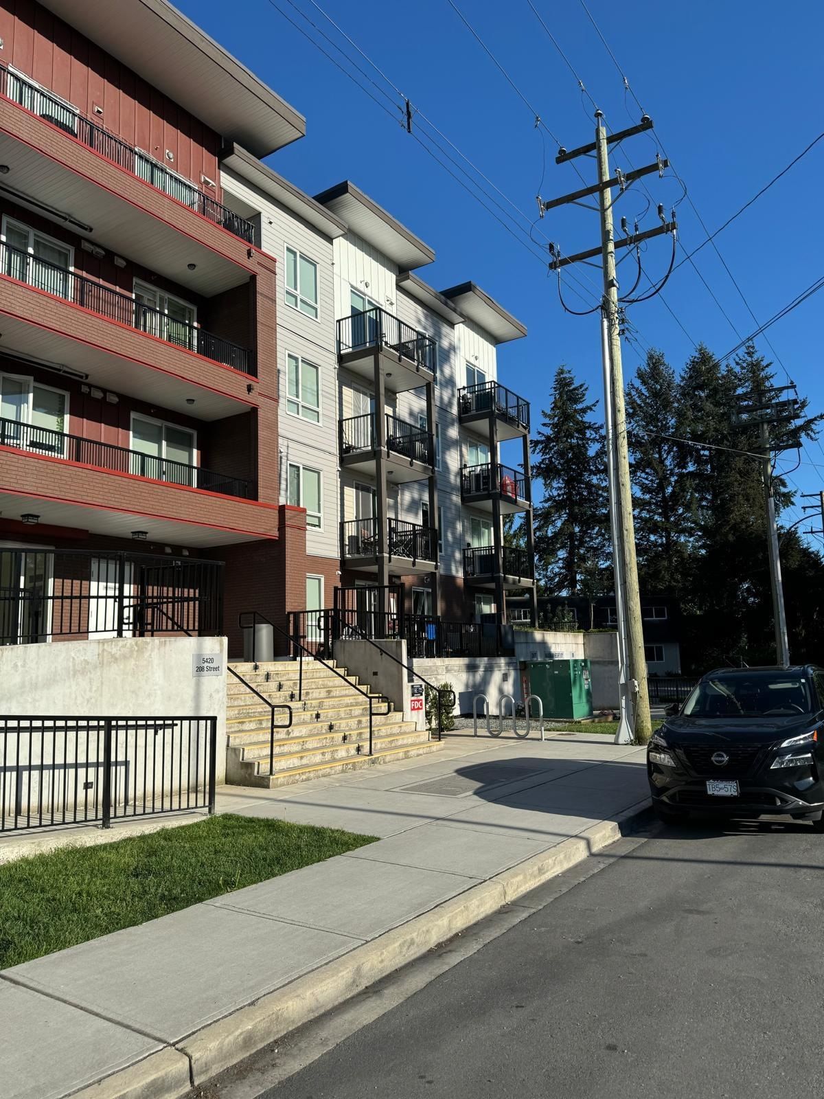 Listing Image 13