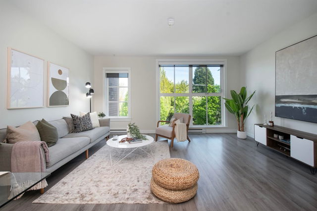 3433 Porter Street