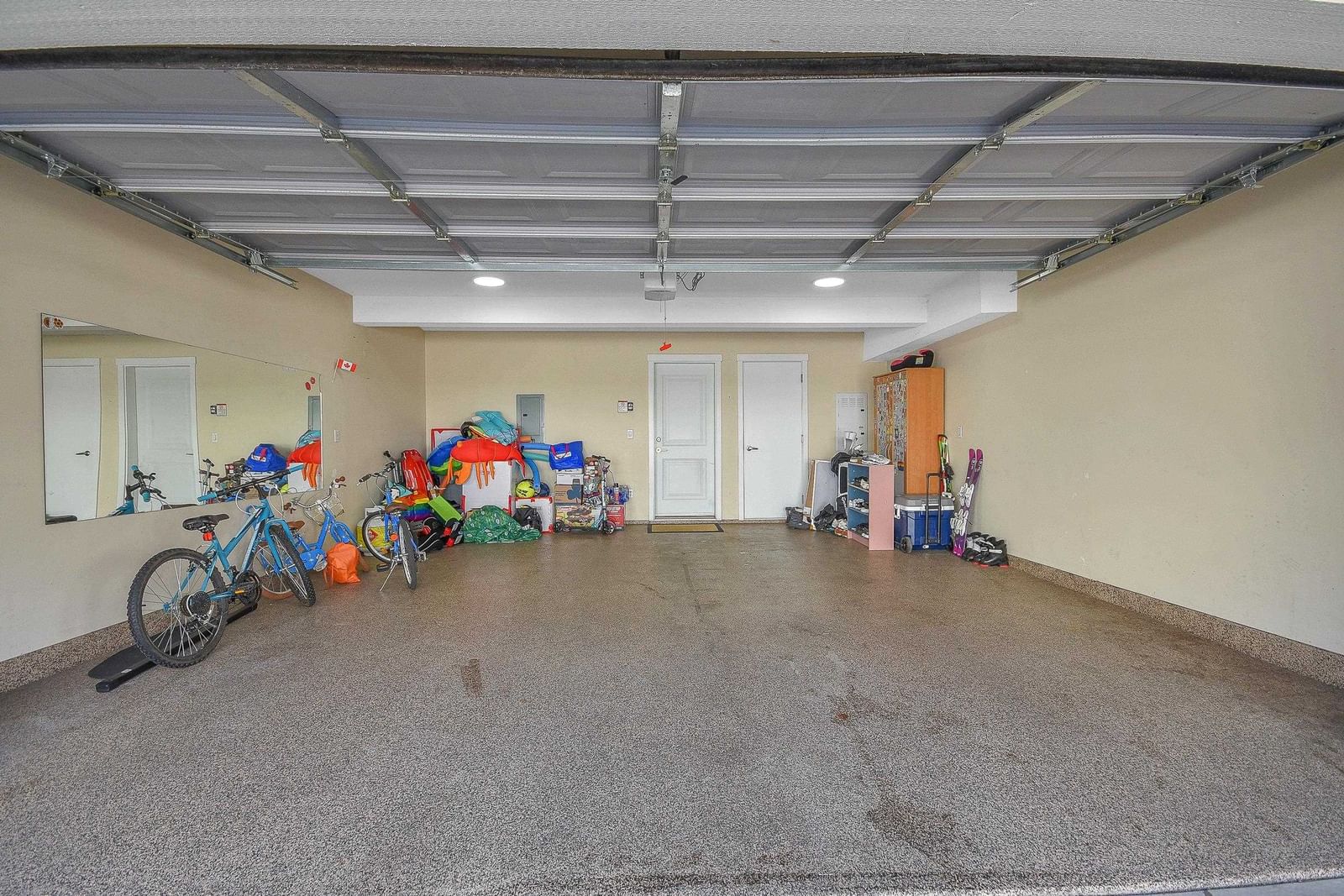 Listing Image 38