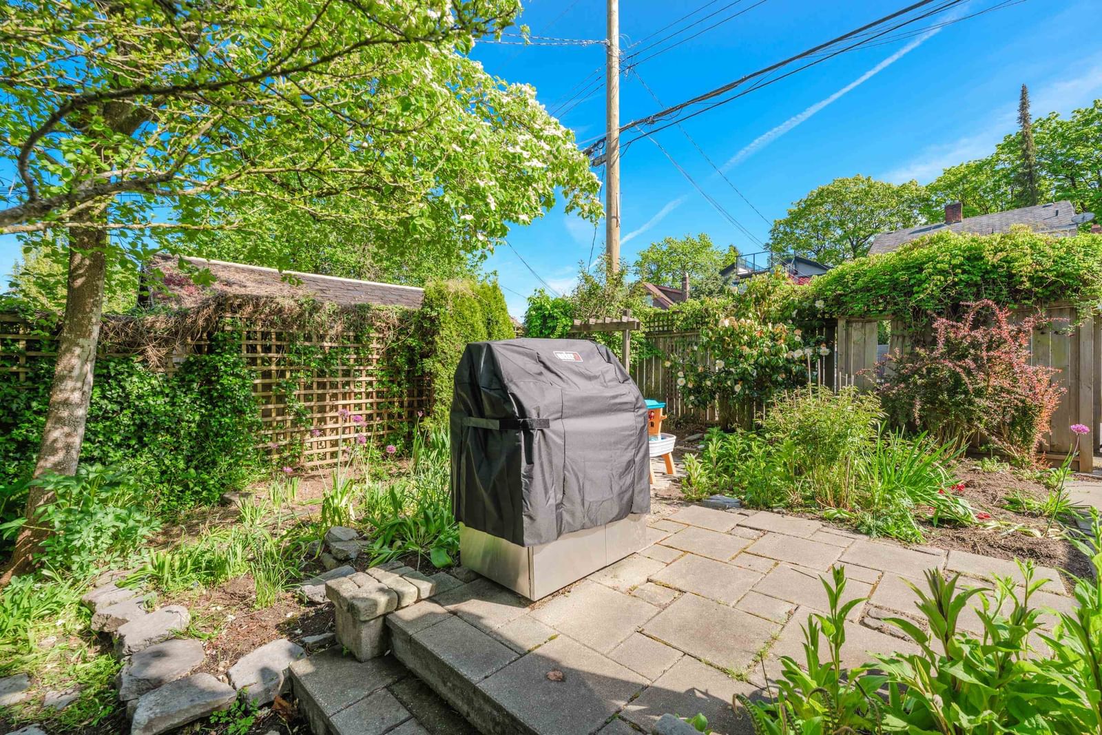 Listing Image 36