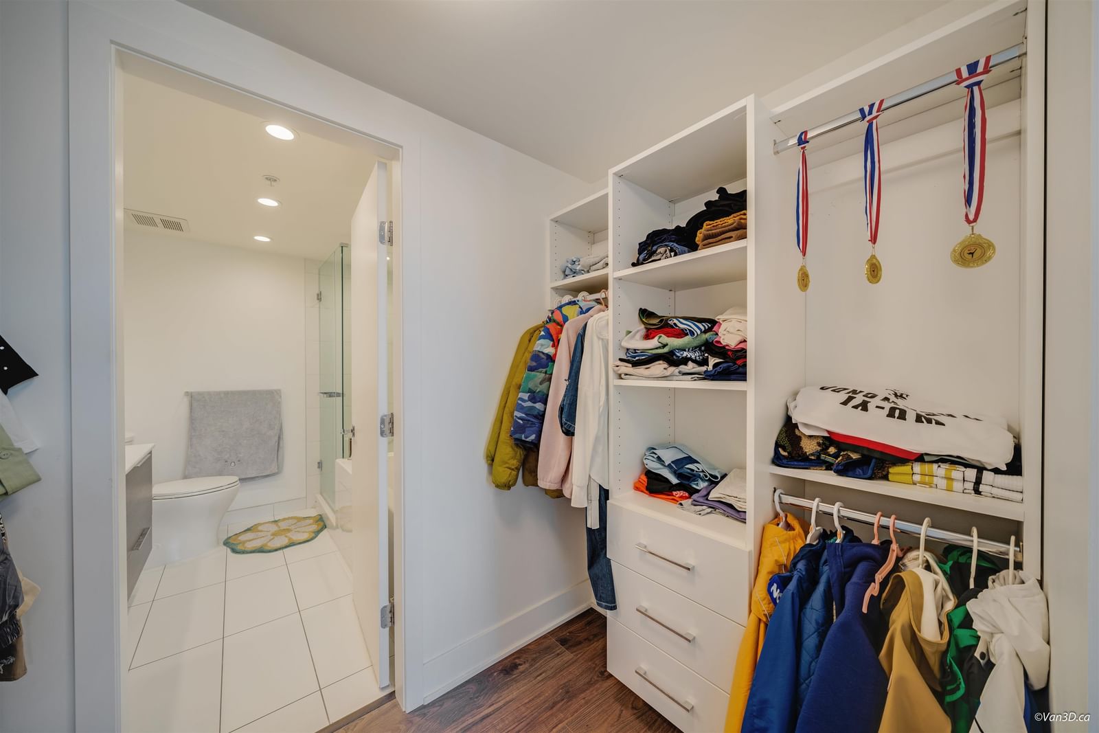Listing Image 21