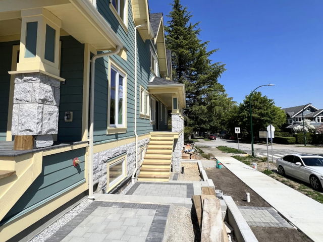 3121 Columbia Street