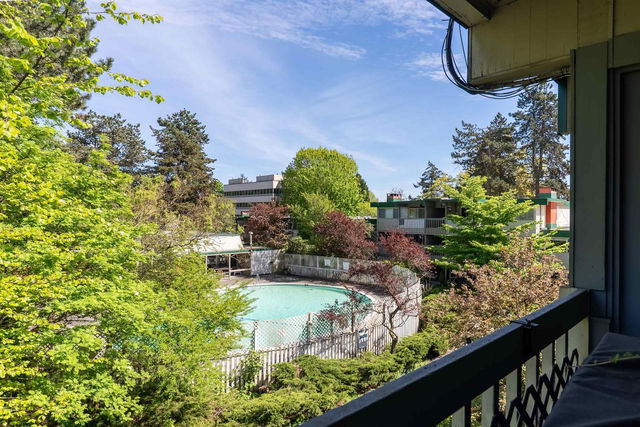 842 Westview Crescent