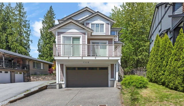 1308 Sadie Crescent