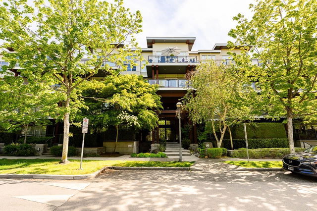 210 - 6328 Larkin Drive