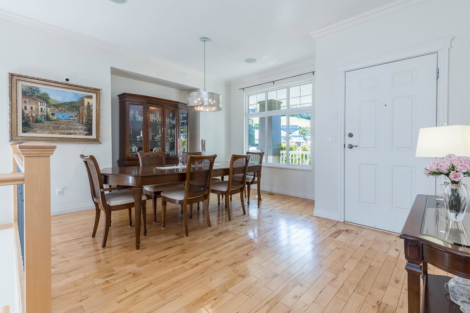 Listing Image 16