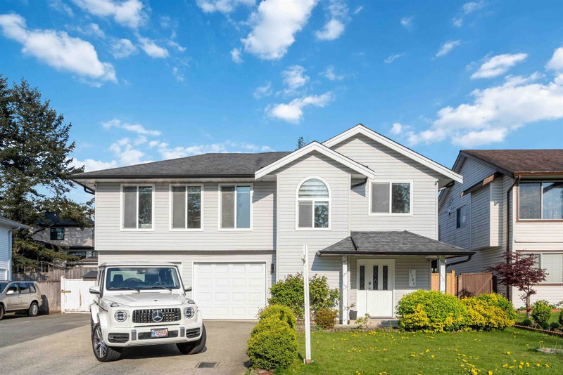 2706 Mitchell Street, Abbotsford, V2T 5G4 | Image 2