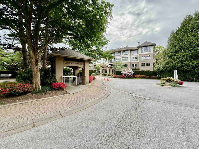 311 - 15220 Guildford Drive