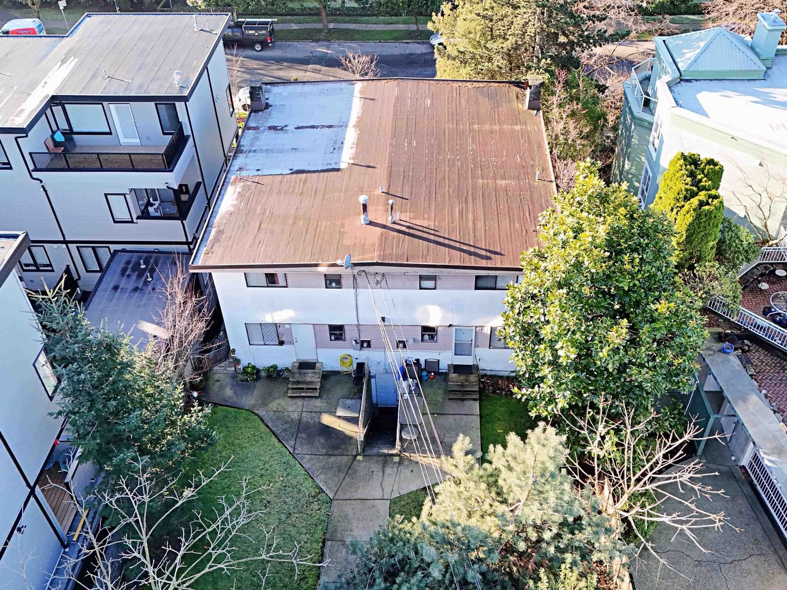 Listing Image 10