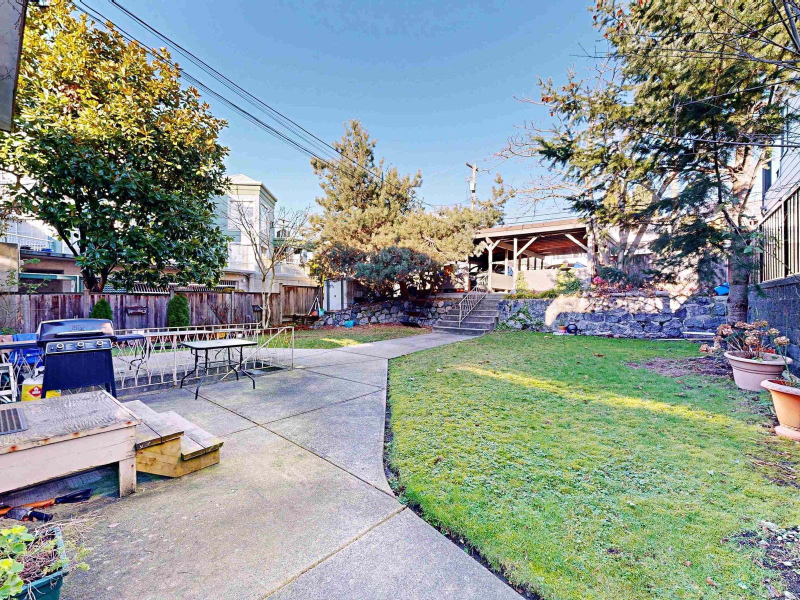 Listing Image 14
