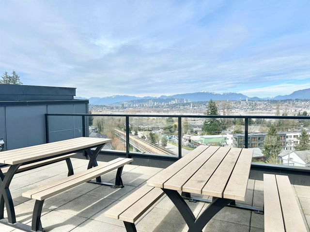 528 - 11077 Ravine Road