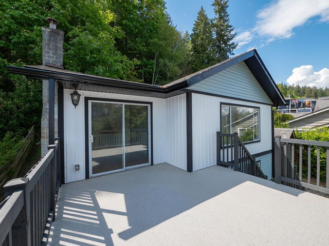 642 Gower Point Road