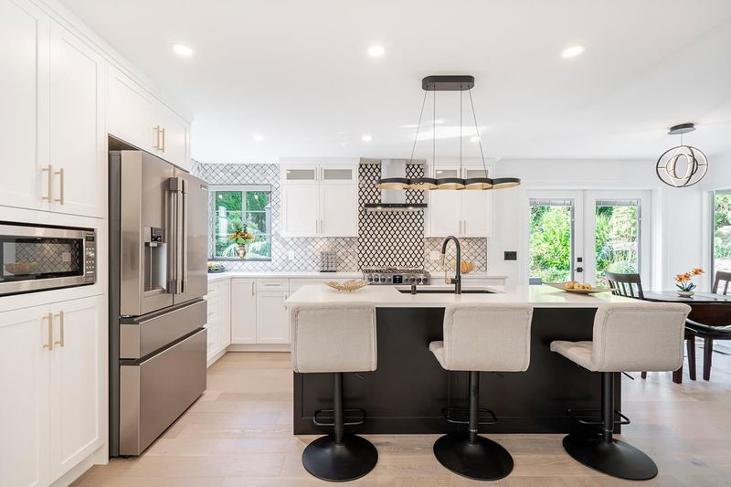 2637 Sandstone Crescent, Coquitlam, British Columbia