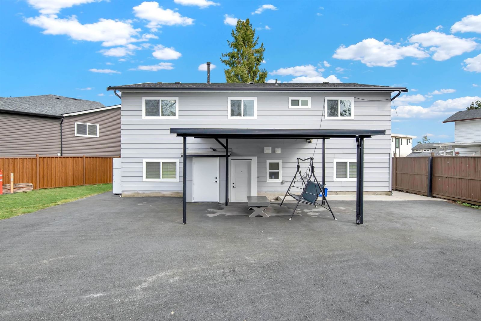 Listing Image 19