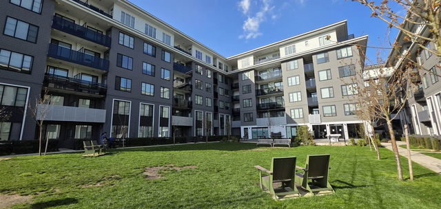 222 - 15825 85 Avenue