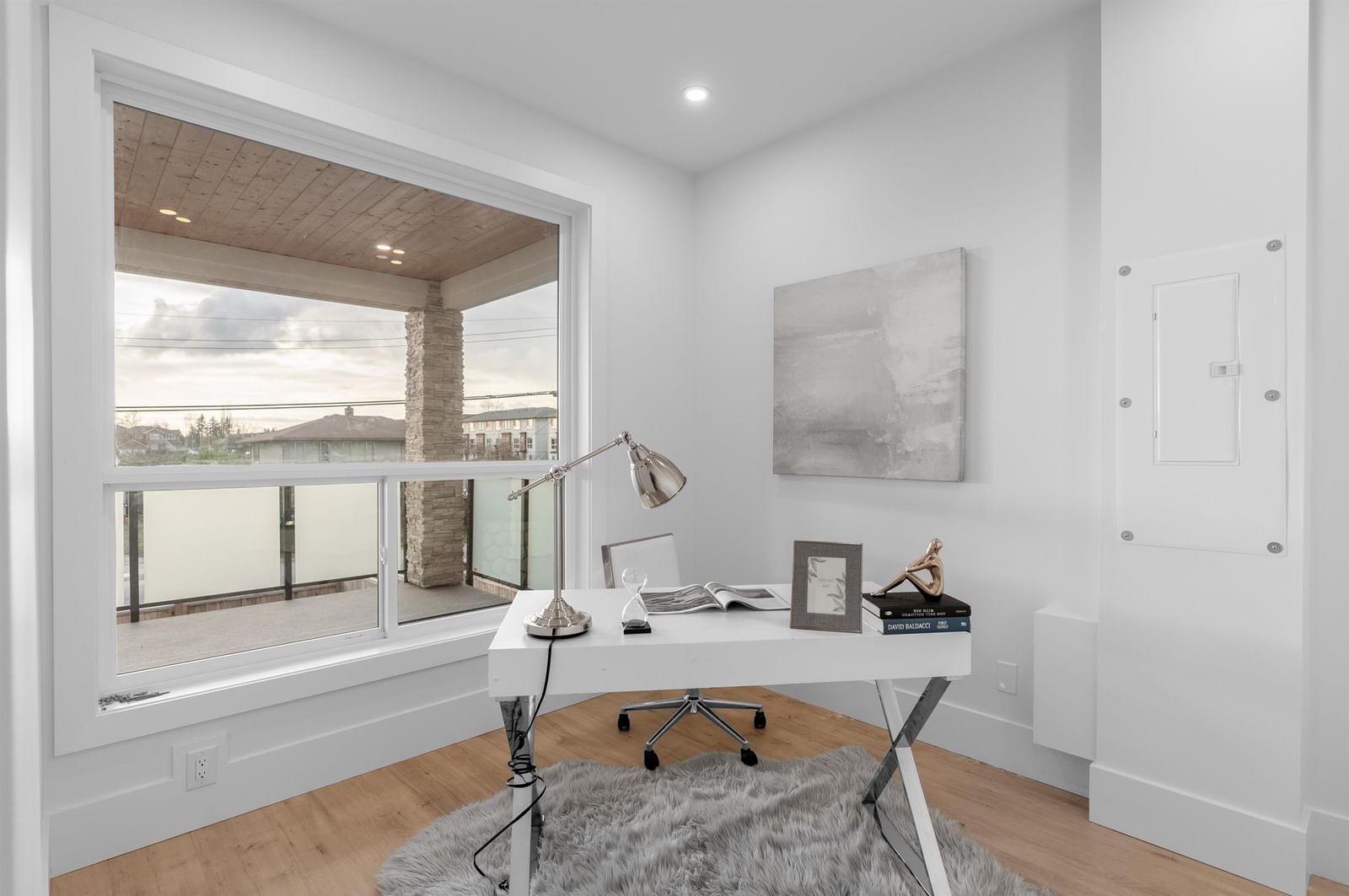 Listing Image 9