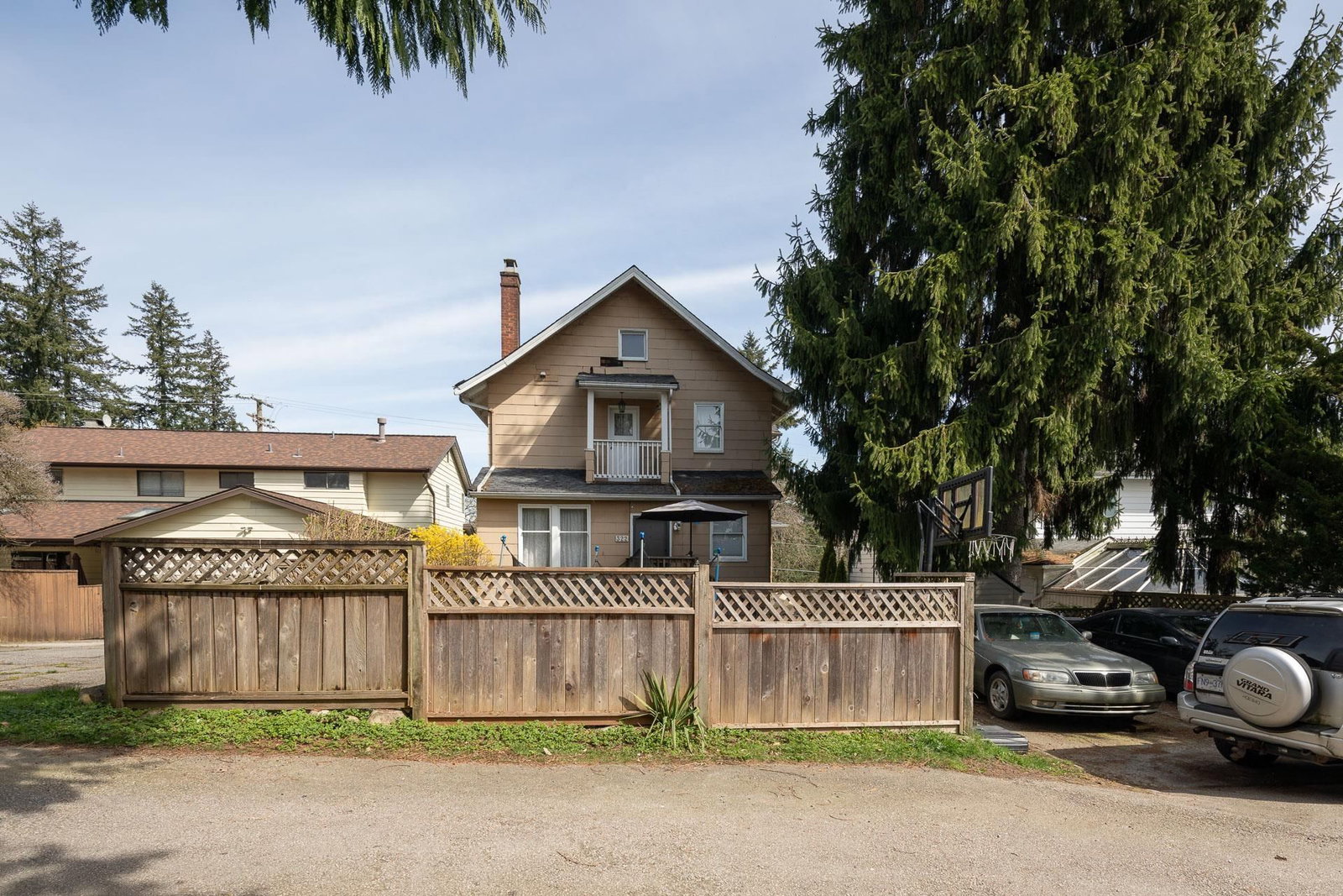 Listing Image 16