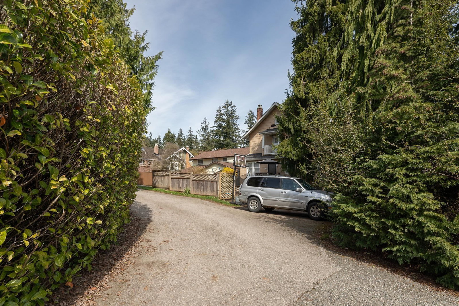 Listing Image 17
