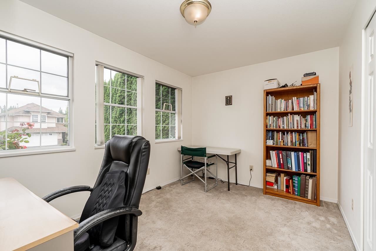 Listing Image 23