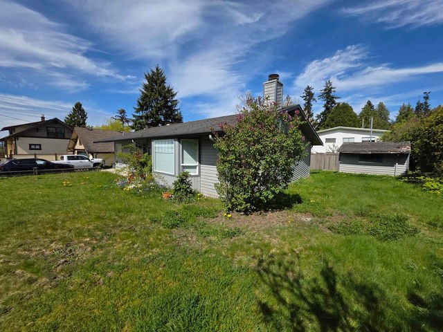 10381 Main Street