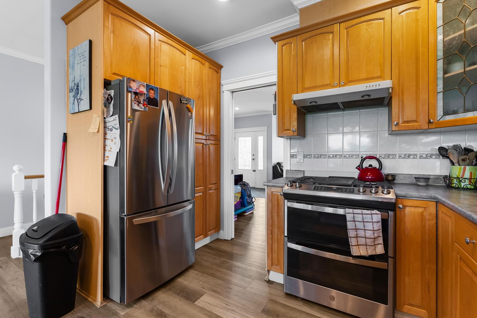 Listing Image 12