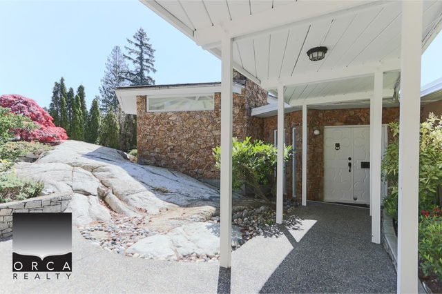 4184 Rose Crescent
