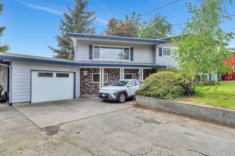 32670 Avalon Crescent, Abbotsford, V2T 3S6 | Image 2