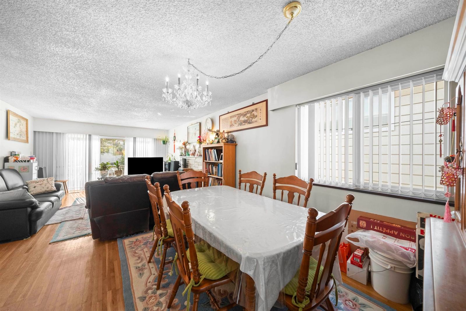 Listing Image 13