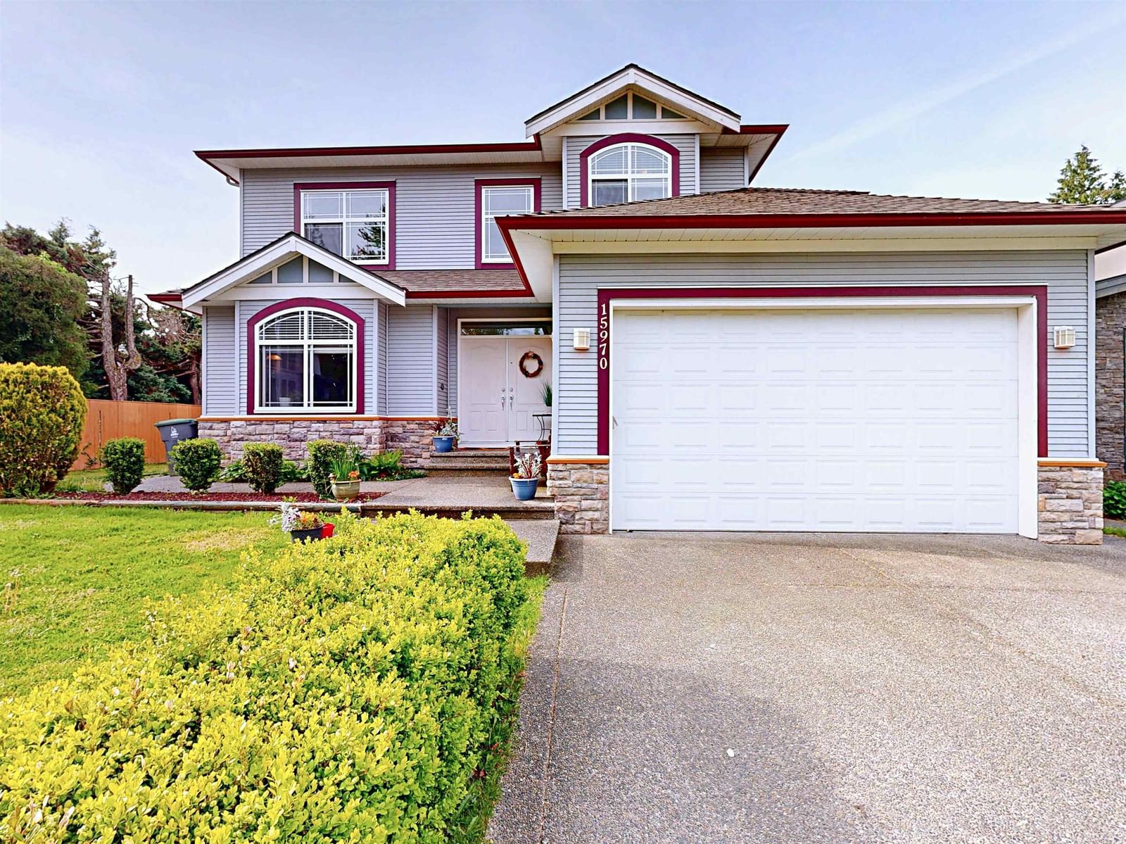 Listing Image 1