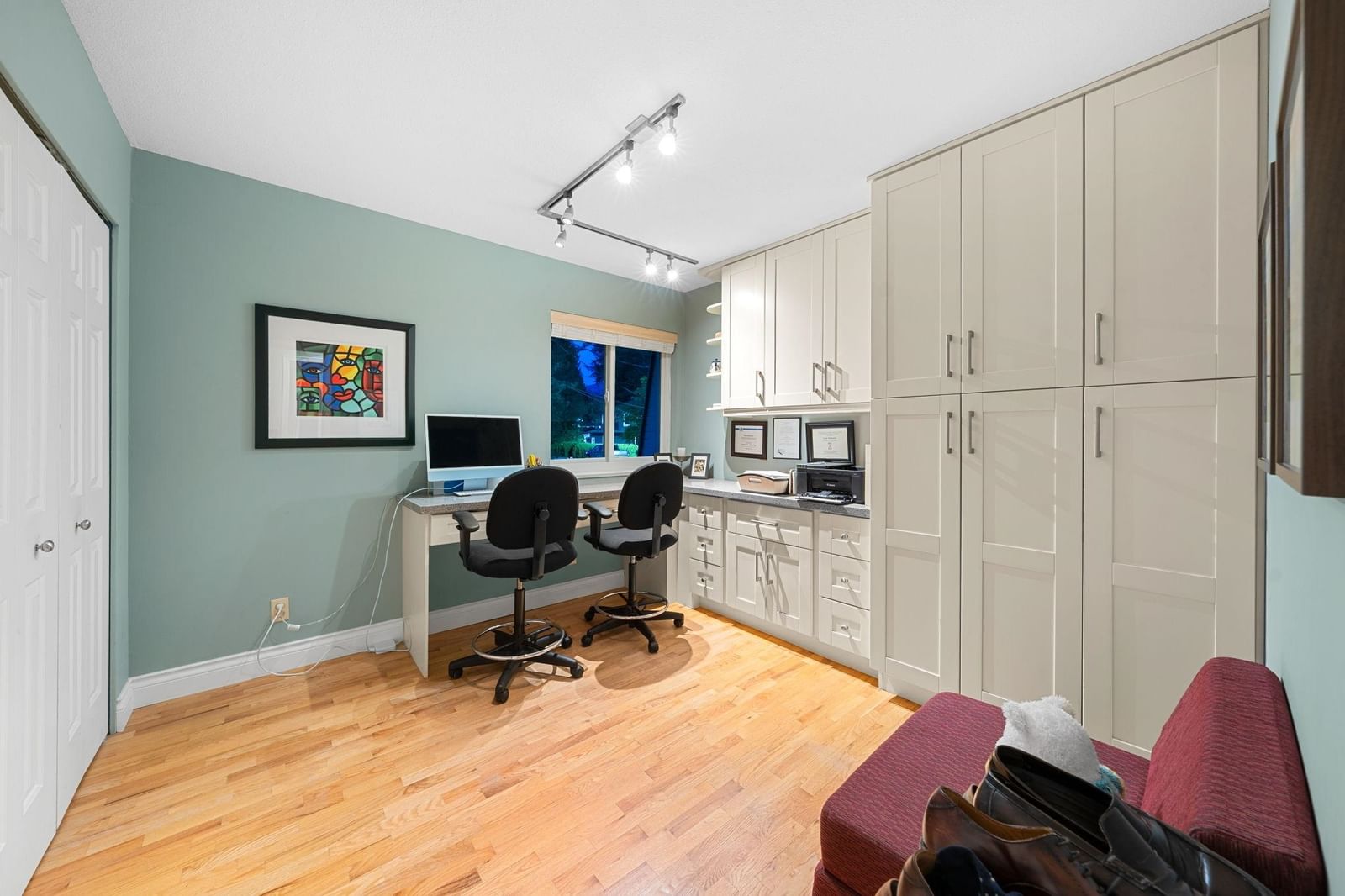 Listing Image 23