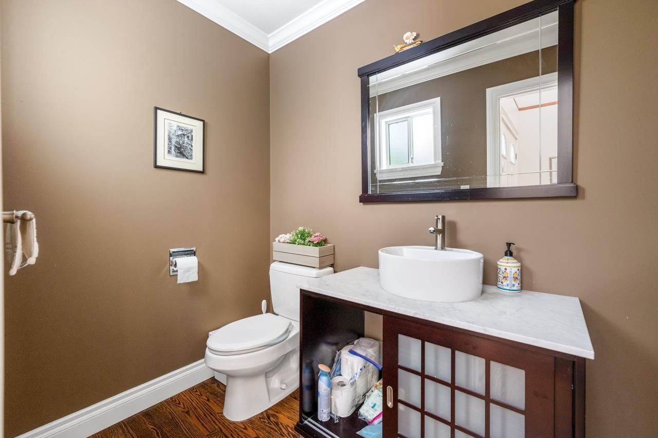 Listing Image 13