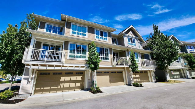32 - 5510 Admiral Way