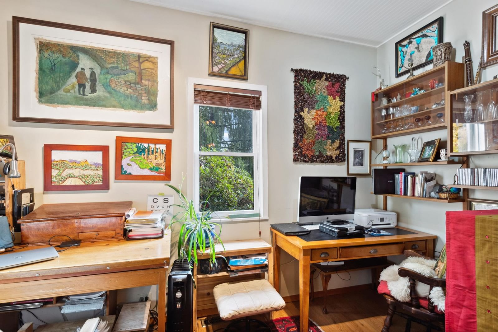 Listing Image 9