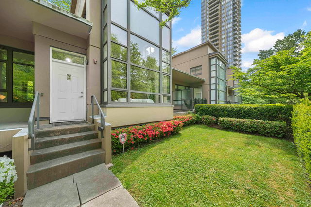 TH4 - 4250 Dawson Street